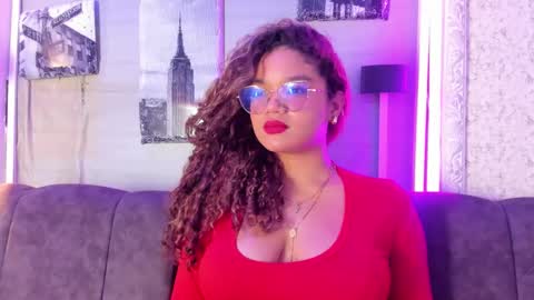 Snapshot of frezzita_ chatting on 11-25-25, 07:47 Frezzita online show from 11-25-25, 07:47