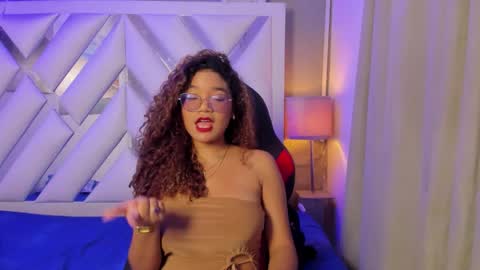 Snapshot of frezzita_ chatting on 11-26-25, 07:48 Frezzita online show from 11-26-25, 07:48