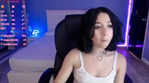 Snapshot of frida_lassi_ chatting on 01-22-25, 06:10 frida_lassi_ online show from 01-22-25, 06:10