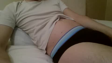 friendly_frank_18 online show from 04-07-26, 10:42