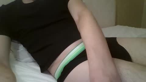 friendly_frank_18 online show from 04-27-26, 09:35