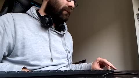 Snapshot of friendshipplus chatting on 12-03-24, 08:49 friendshipplus online show from 12-03-24, 08:49