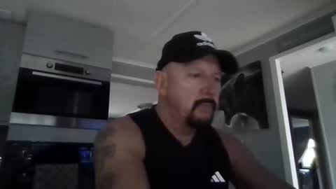 Snapshot of friskyneedsum chatting on 03-12-26, 05:19 bob online show from 03-12-26, 05:19