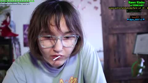 Snapshot of frogessjay chatting on 02-21-26, 10:05 Jaywise Frogfoot online show from 02-21-26, 10:05