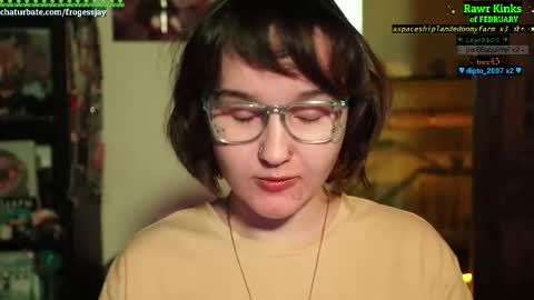 Snapshot of frogessjay chatting on 02-25-26, 02:43 Jaywise Frogfoot online show from 02-25-26, 02:43