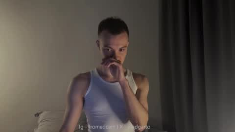 Snapshot of fromedcam chatting on 10-15-25, 10:43 ED online show from 10-15-25, 10:43