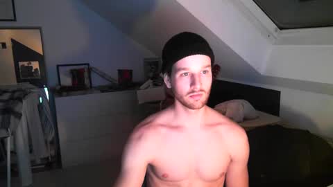 frozenyoga online show from 12-13-24, 05:21