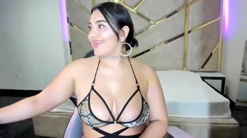Snapshot of frreya_ chatting on 10-30-25, 02:57 Frreya  online show from 10-30-25, 02:57