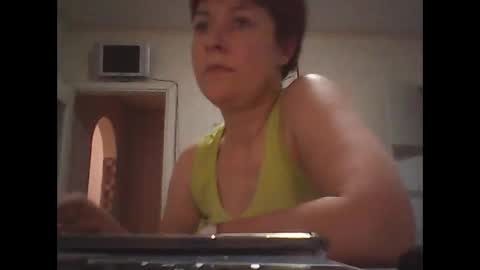 Fruittellalove online show from 02-12-26, 08:15