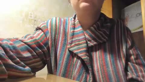 Snapshot of frumcake chatting on 02-01-25, 12:29 FrumCake online show from 02-01-25, 12:29