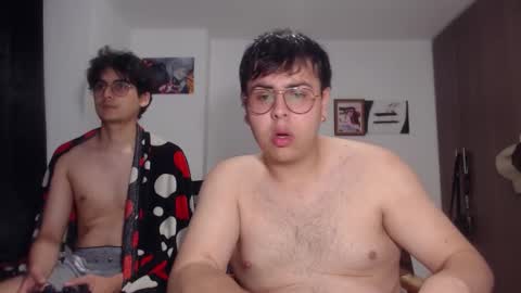 uwu online show from 11-20-25, 10:42