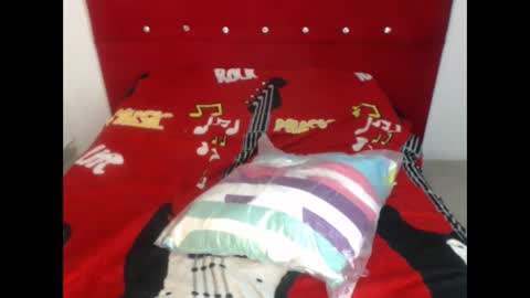 Snapshot of fuck_couple_latin chatting on 10-10-25, 11:31 fuck_couple_latin online show from 10-10-25, 11:31