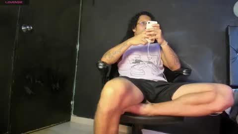 Snapshot of fuck_hardlove chatting on 05-18-26, 04:57 Ricardodominic 1 MODELO INDEPENDIENTE online show from 05-18-26, 04:57