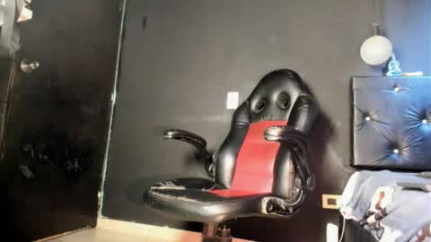 Snapshot of fuck_hardlove chatting on 05-23-26, 06:34 Ricardodominic 1 MODELO INDEPENDIENTE online show from 05-23-26, 06:34