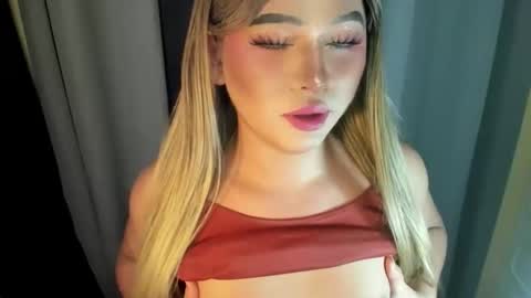 R A I N M O R A L E S  G M A I L . C O M online show from 04-24-26, 08:11