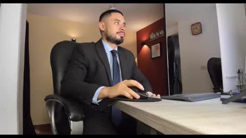 SERGIO THE SEX LAWYER online show from 01-06-26, 02:48