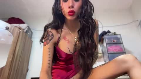 Snapshot of fuckgirl4you chatting on 02-08-25, 06:43 khalifa online show from 02-08-25, 06:43