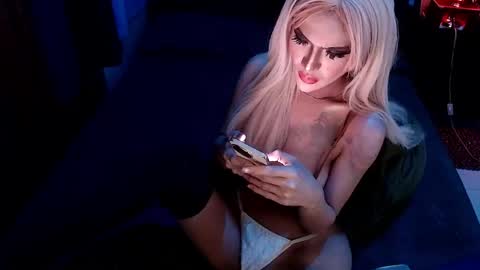 QUEEN OF COMMAND and CUMDUNGEON9 online show from 05-26-26, 12:23