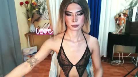 Snapshot of fuckingtransangel chatting on 05-24-26, 12:48 ANGELICA FOX online show from 05-24-26, 12:48