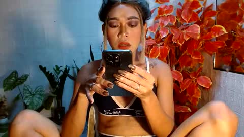 Snapshot of fuckme811826 chatting on 09-27-25, 04:50 fuckme811826 online show from 09-27-25, 04:50