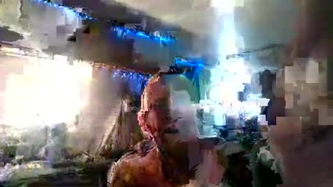 Snapshot of fuckmehard221187 chatting on 12-22-24, 12:27 me online show from 12-22-24, 12:27