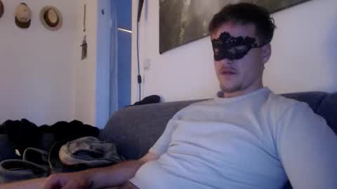 Snapshot of fuckordie1312 chatting on 06-07-26, 03:10 fuckordie1312 online show from 06-07-26, 03:10