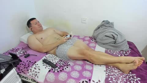 Snapshot of fuckynations chatting on 01-22-25, 05:59 Fuckdirtymen online show from 01-22-25, 05:59