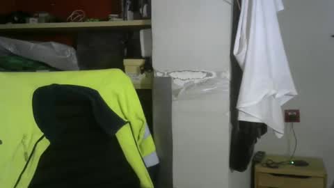 Snapshot of fuerte440 chatting on 10-07-25, 10:07 fuerte440 online show from 10-07-25, 10:07