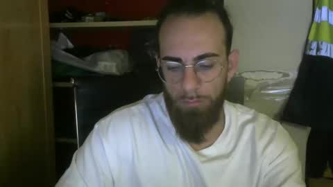 Snapshot of fuerte440 chatting on 10-14-25, 06:47 fuerte440 online show from 10-14-25, 06:47