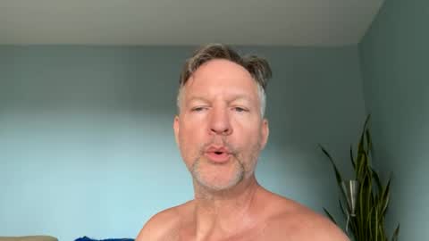 Gregorio online show from 06-19-26, 01:10