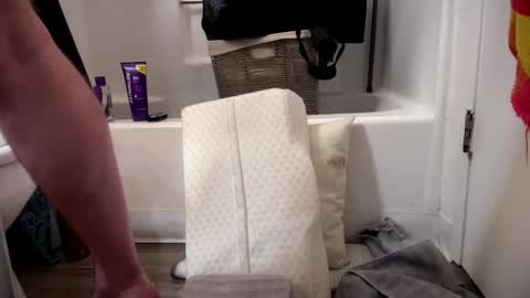 fukmyass247 online show from 11-10-25, 12:48