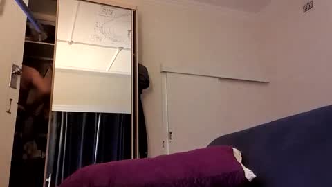 Snapshot of full4cefull chatting on 01-18-25, 01:40 Pizzaz online show from 01-18-25, 01:40