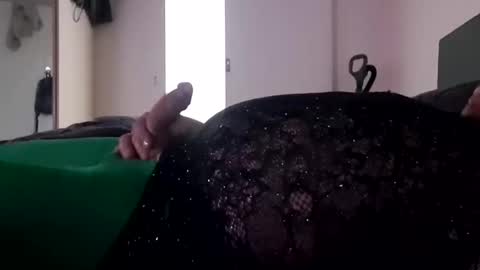 Snapshot of full4cefull chatting on 02-14-25, 07:49 Pizzaz online show from 02-14-25, 07:49