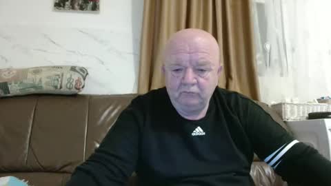 fullballs6 online show from 02-26-26, 03:49