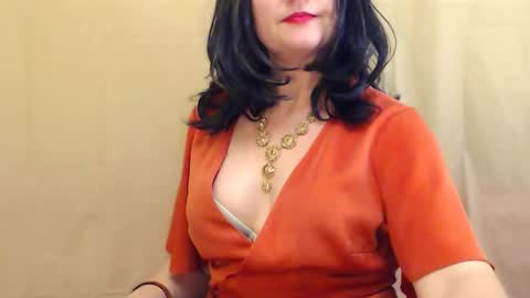 Snapshot of fun4tips chatting on 02-10-25, 07:28 Fun4Tips online show from 02-10-25, 07:28