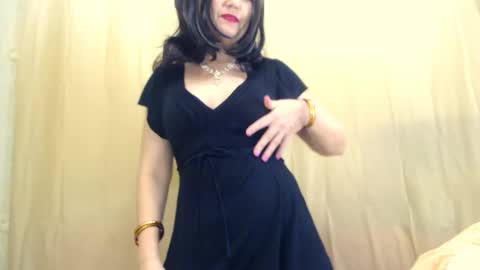 Snapshot of fun4tips chatting on 02-11-25, 03:29 Fun4Tips online show from 02-11-25, 03:29