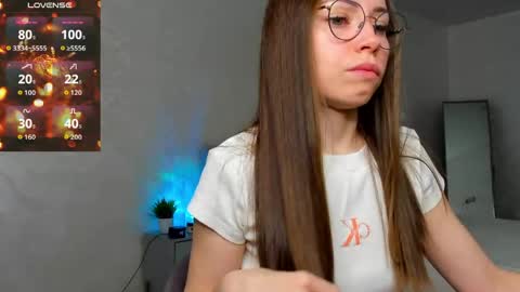Snapshot of fun__nd__bun chatting on 05-14-26, 01:34 fun__nd__bun online show from 05-14-26, 01:34