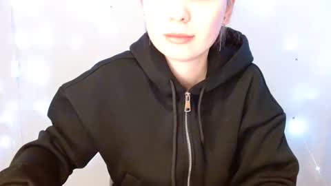 Emma online show from 12-22-25, 08:00