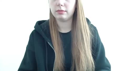 Emma online show from 03-04-26, 11:16