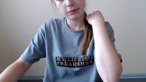 Emma online show from 07-04-26, 09:04