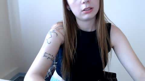Emma online show from 07-23-26, 12:14