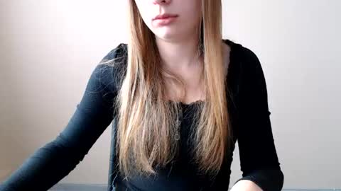 Emma online show from 07-26-26, 05:59