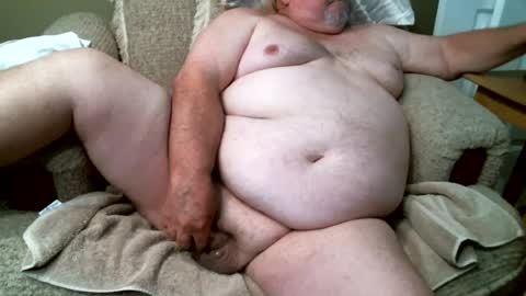 Snapshot of funlovinchub chatting on 07-26-26, 05:20 funlovinchub online show from 07-26-26, 05:20
