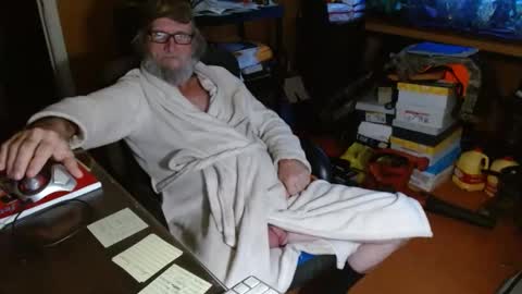 Snapshot of funmike2000 chatting on 01-16-25, 10:53 mike online show from 01-16-25, 10:53