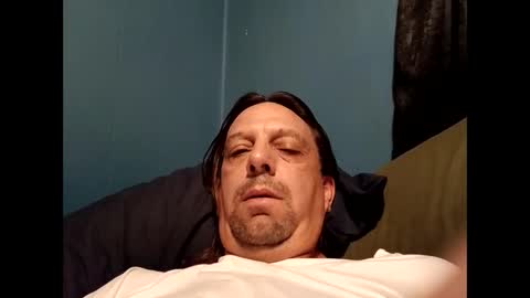 Snapshot of funncountry chatting on 12-17-25, 02:39 funncountry online show from 12-17-25, 02:39