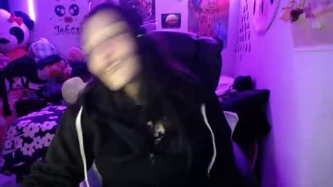 Linda Cataleya-  mackenzie girls online show from 03-08-25, 04:56