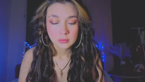 Tiffany online show from 04-26-26, 12:52