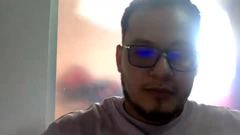 Snapshot of funnyboys18 chatting on 10-07-25, 06:16 Zanty online show from 10-07-25, 06:16