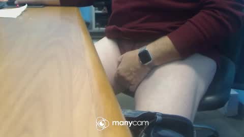 Snapshot of funolder62 chatting on 11-18-25, 01:15 funolder62 online show from 11-18-25, 01:15