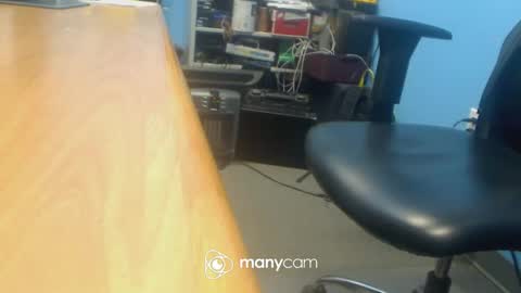 Snapshot of funolder62 chatting on 11-26-25, 01:23 funolder62 online show from 11-26-25, 01:23